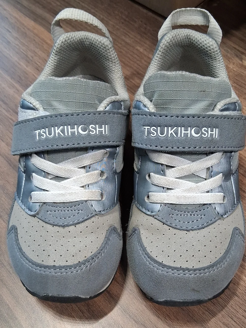 Tsukihoshi Kids Gray and Light Gray Velcro Sneakers